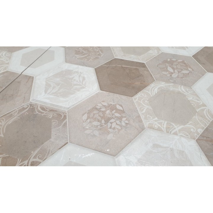 8215 Crema Rodas RLV 33.3x80